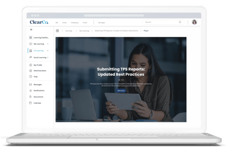 AI Course Builder Laptop-Course-Begin-Mockup